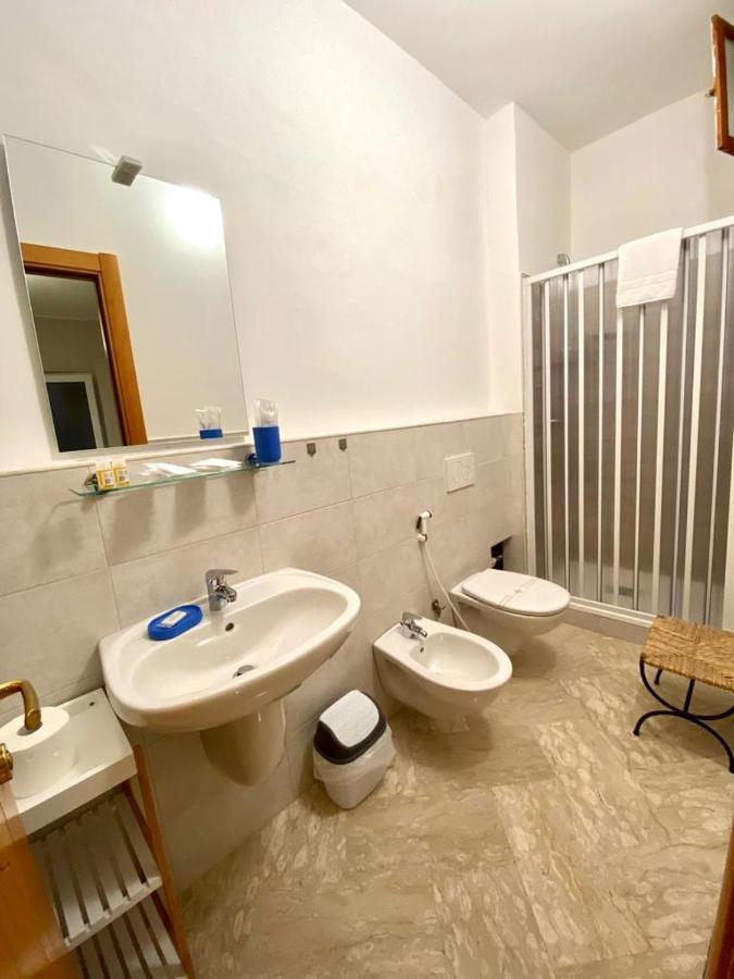 Ginevra Rooms バーリ エクステリア 写真